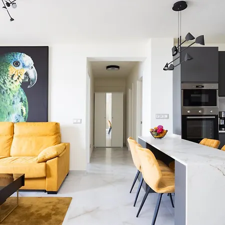 Stunning Flat Next To The Beach-ocean Views Apartment Los Cristianos (Tenerife)