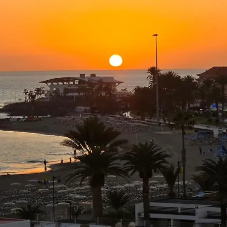 Stunning Flat Next To The Beach-ocean Views Appartement Los Cristianos (Tenerife)