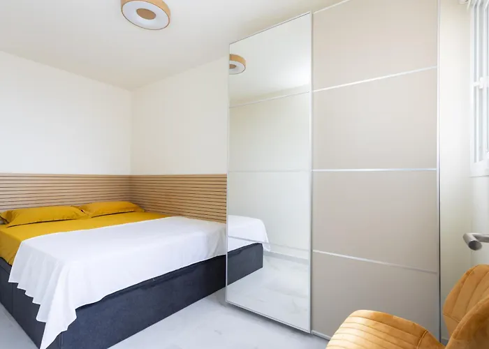 Stunning Flat Next To The Beach-ocean Views アパート