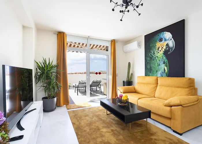 Stunning Flat Next To The Beach-ocean Views